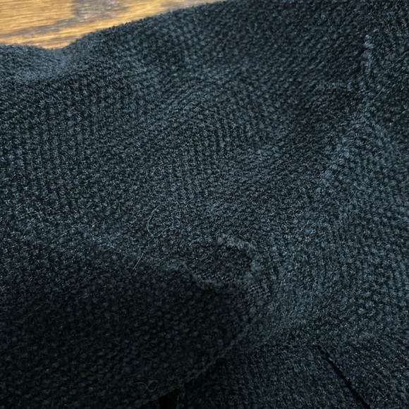 Cropped black hoodie - Picture 6 of 6